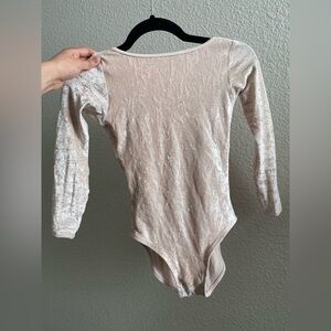 SOLD: Yumiko Sofiane 3/4 sleeves | V-Misty Rose | Adult Medium